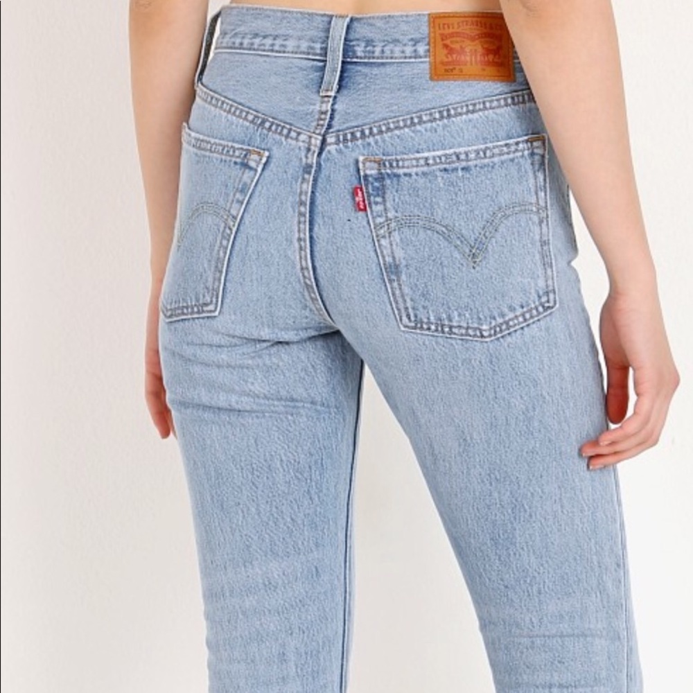 LEVIS 501 SKINNY LOVEFOOL LIGHT BLUE JEANS